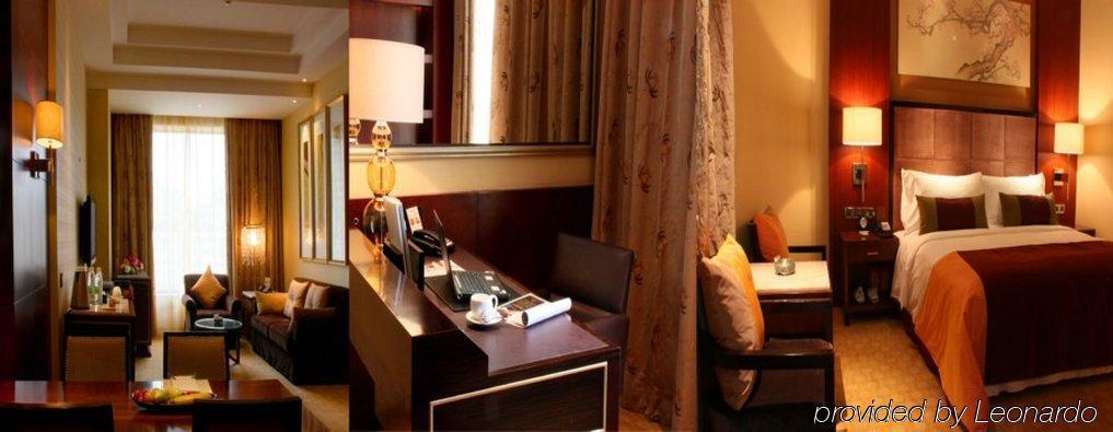Celebrity City Hotel Chengdu Room photo